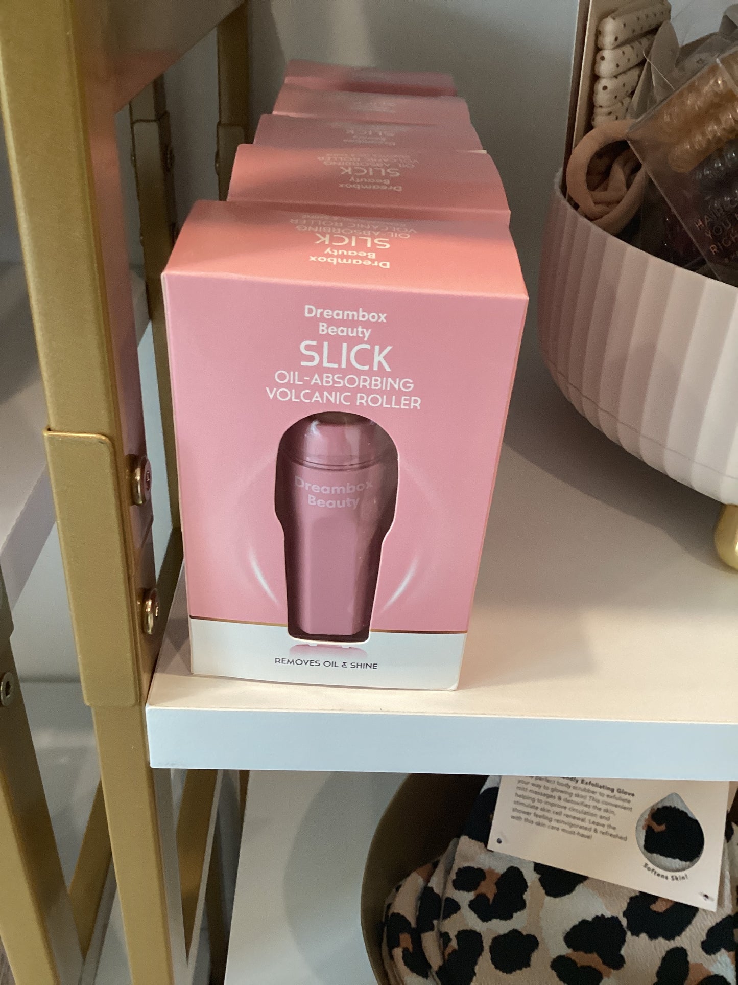 Dreambox Slick Oil-Absorbing Volcanic Roller